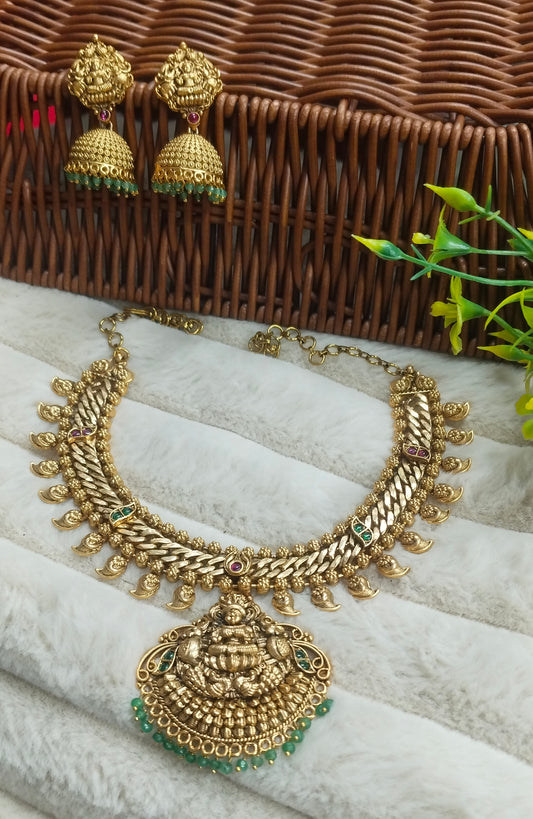 Jillebi Nakshi Jewellery Set